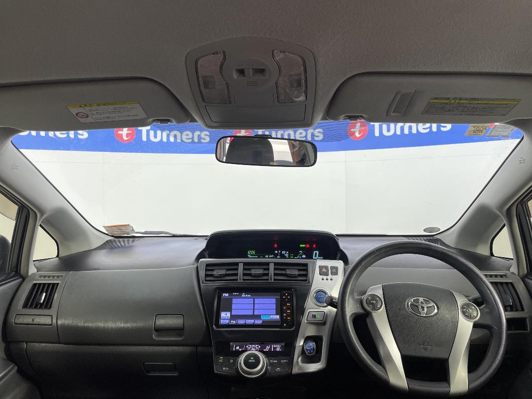 Photo '17' of Toyota Prius