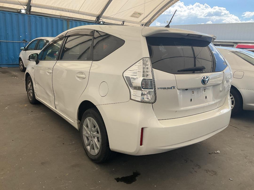 Photo '7' of Toyota Prius