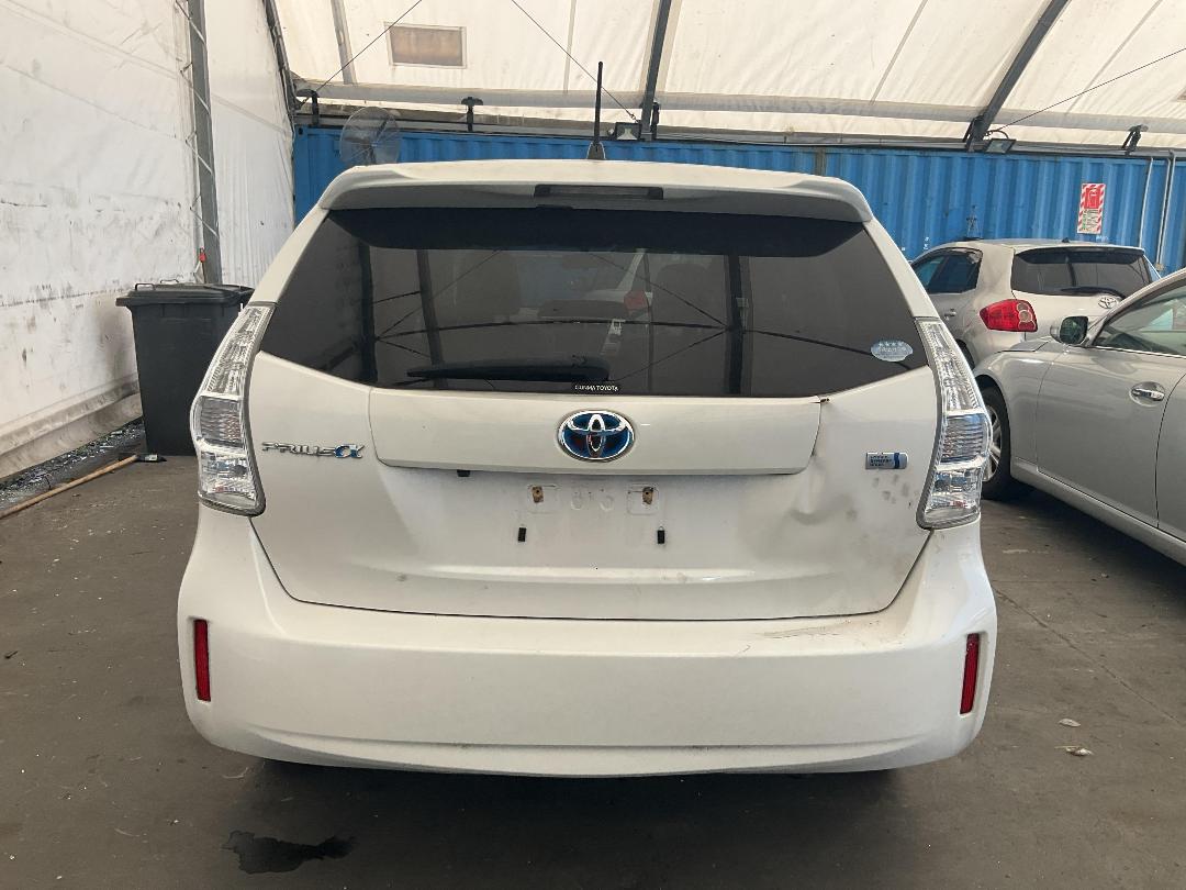 Photo '8' of Toyota Prius