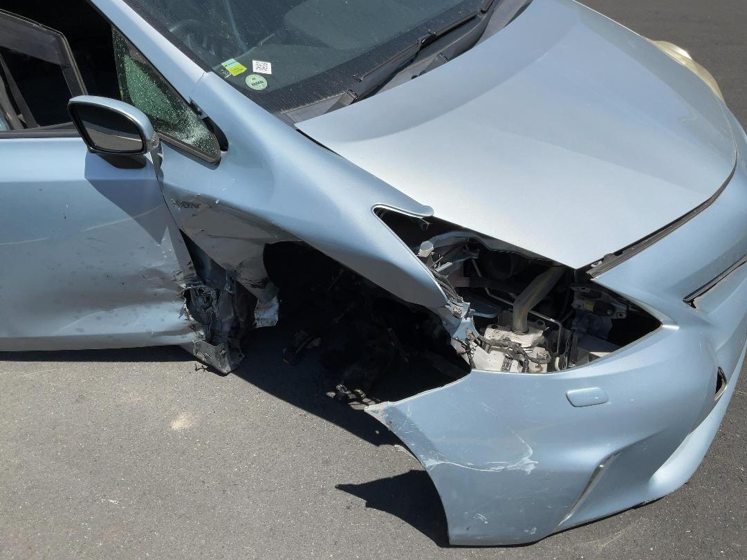 Photo '13' of Toyota Prius Alpha Photo '13' of Toyota Prius Alpha