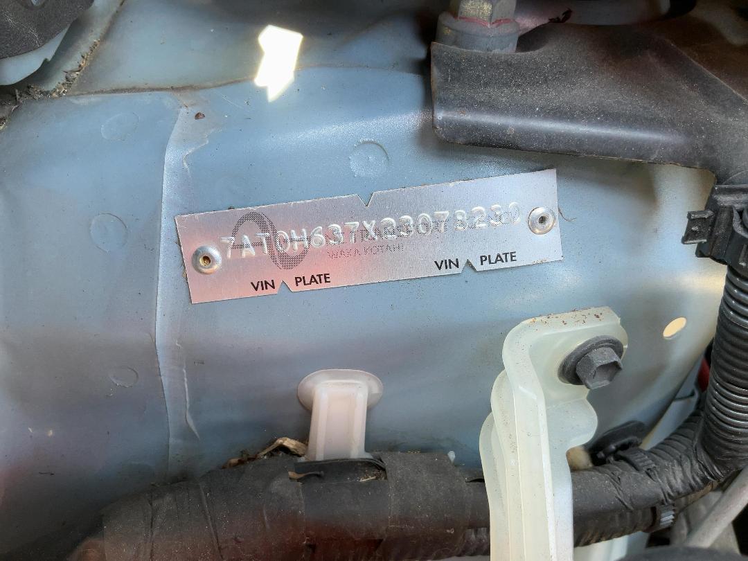 Photo '20' of Toyota Prius Alpha Photo '20' of Toyota Prius Alpha