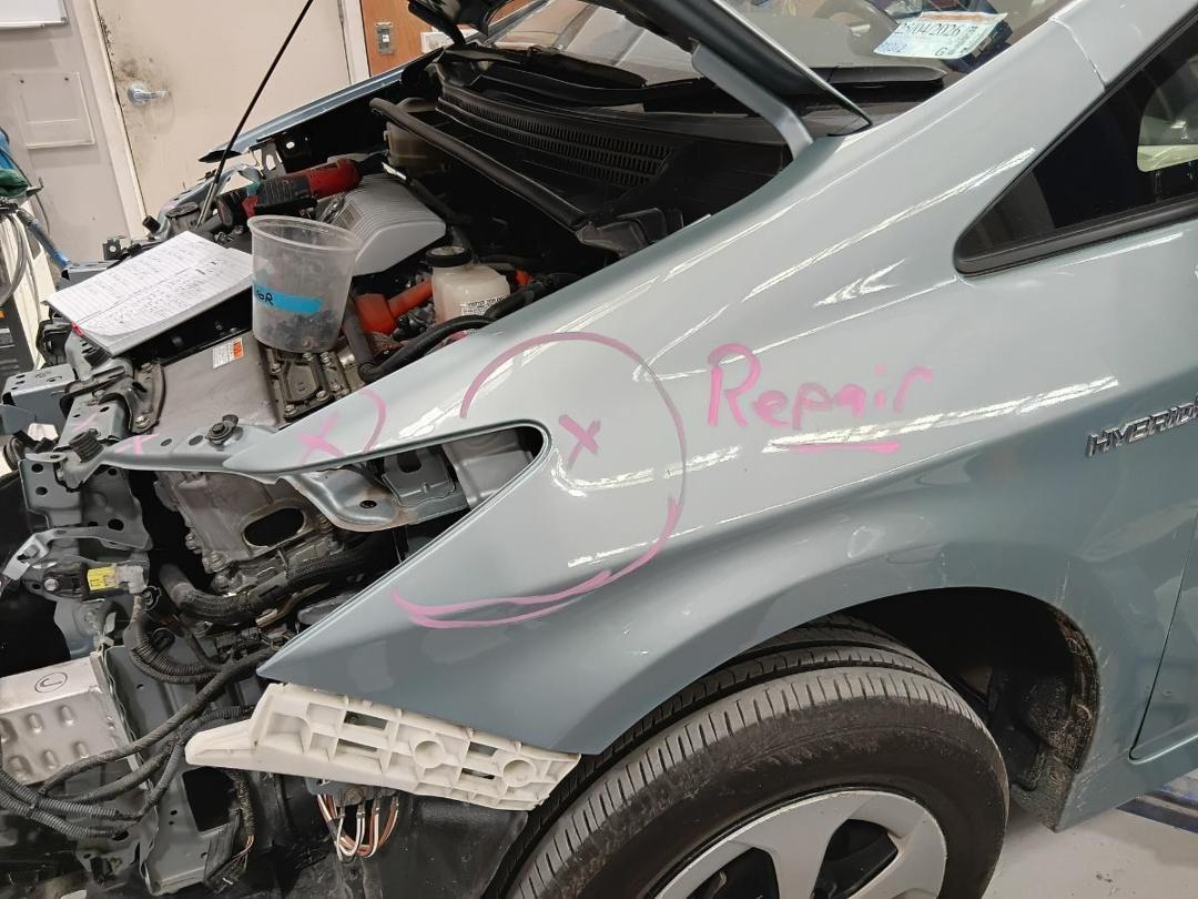 Photo '11' of Toyota Prius Photo '11' of Toyota Prius