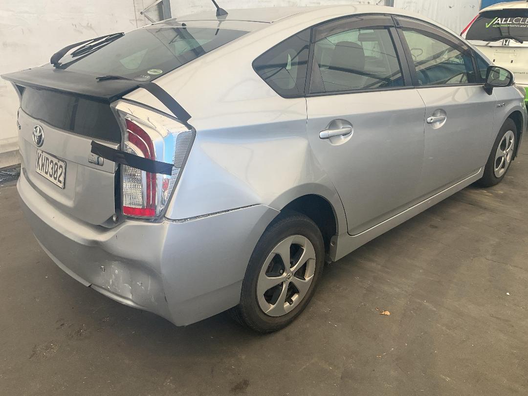 Photo '6' of Toyota Prius Hybrid Photo '6' of Toyota Prius Hybrid