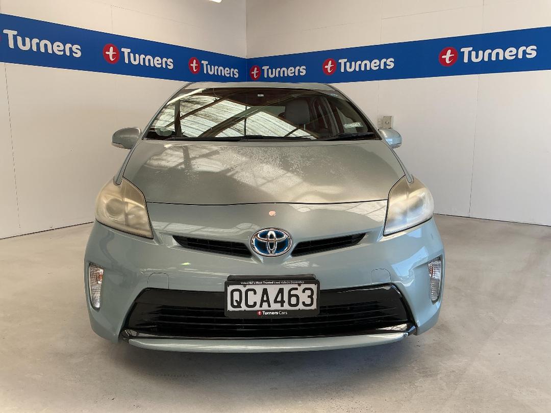 Photo '2' of Toyota Prius