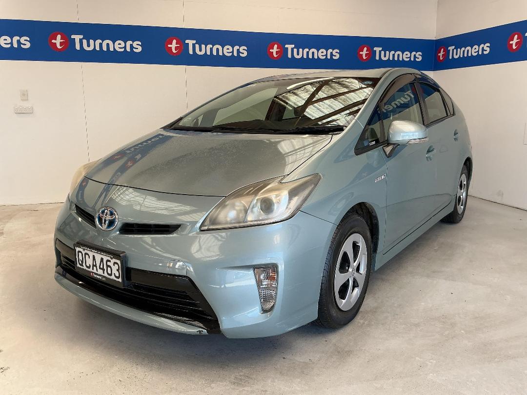 Photo '4' of Toyota Prius
