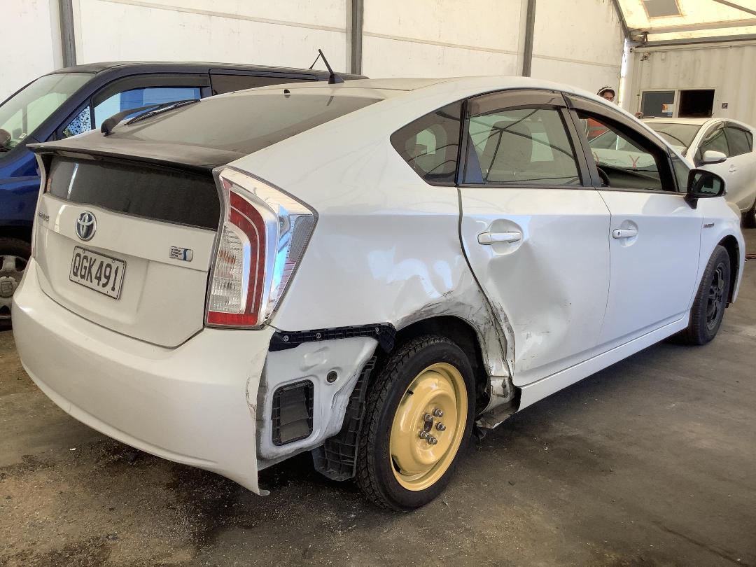 Photo '3' of Toyota Prius Photo '3' of Toyota Prius