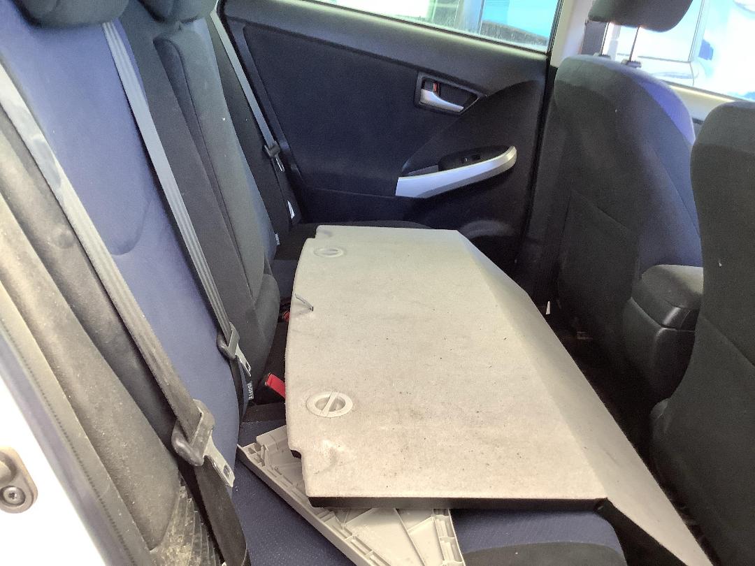 Photo '8' of Toyota Prius Photo '8' of Toyota Prius