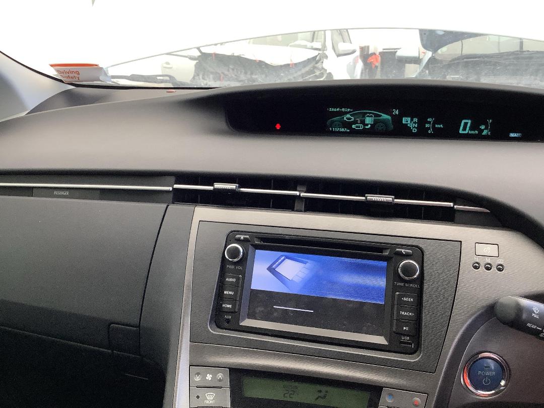 Photo '16' of Toyota Prius Photo '16' of Toyota Prius