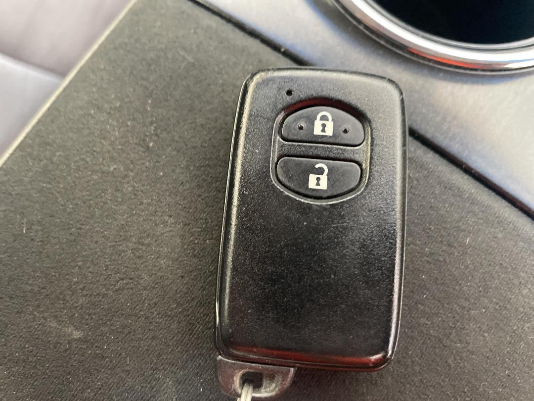 Photo '22' of Toyota Prius Photo '22' of Toyota Prius