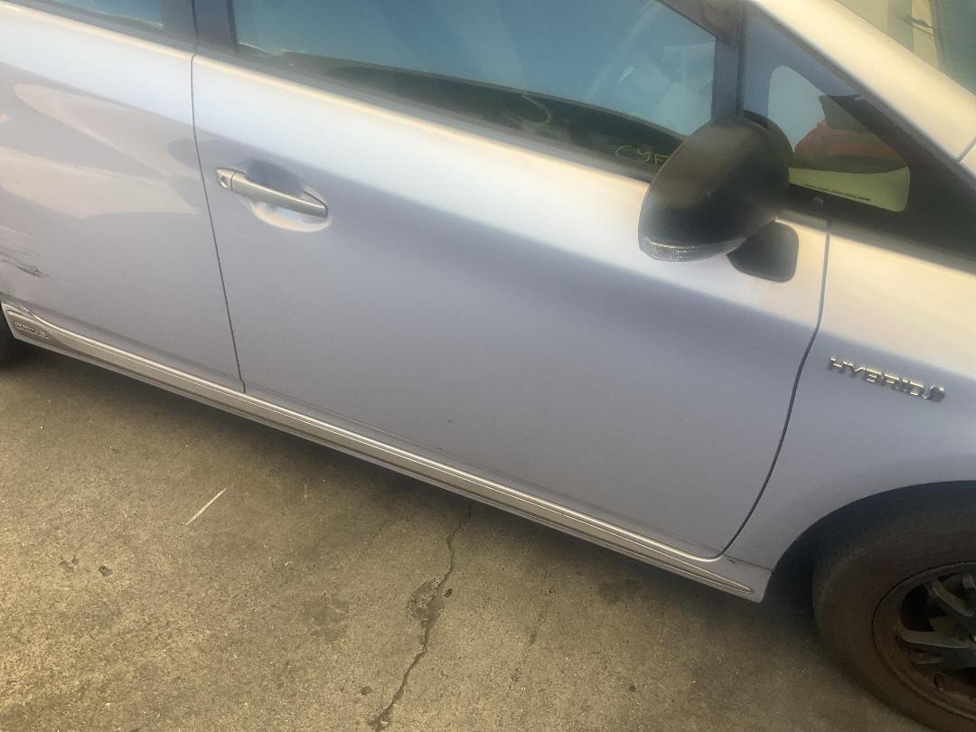 Photo '3' of Toyota Prius Photo '3' of Toyota Prius