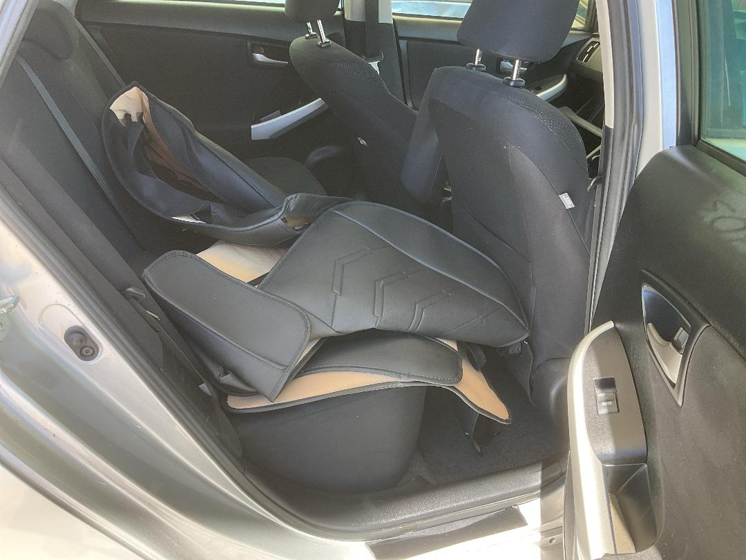 Photo '22' of Toyota Prius Hybrid Photo '22' of Toyota Prius Hybrid