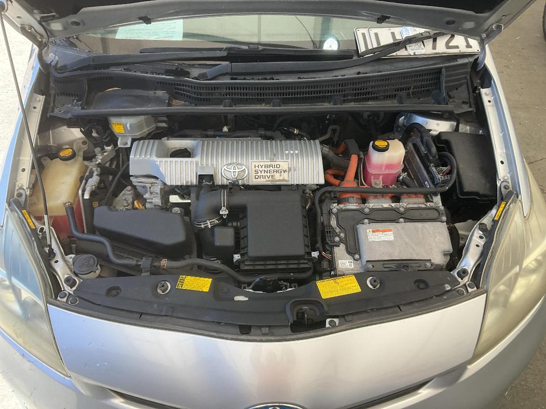 Photo '28' of Toyota Prius Hybrid Photo '28' of Toyota Prius Hybrid