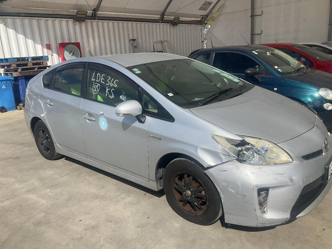 Photo '6' of Toyota Prius