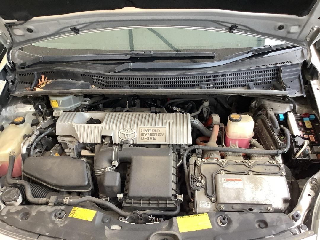 Photo '11' of Toyota Prius