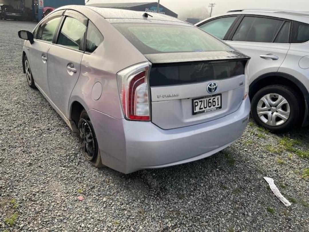 Photo '4' of Toyota Prius