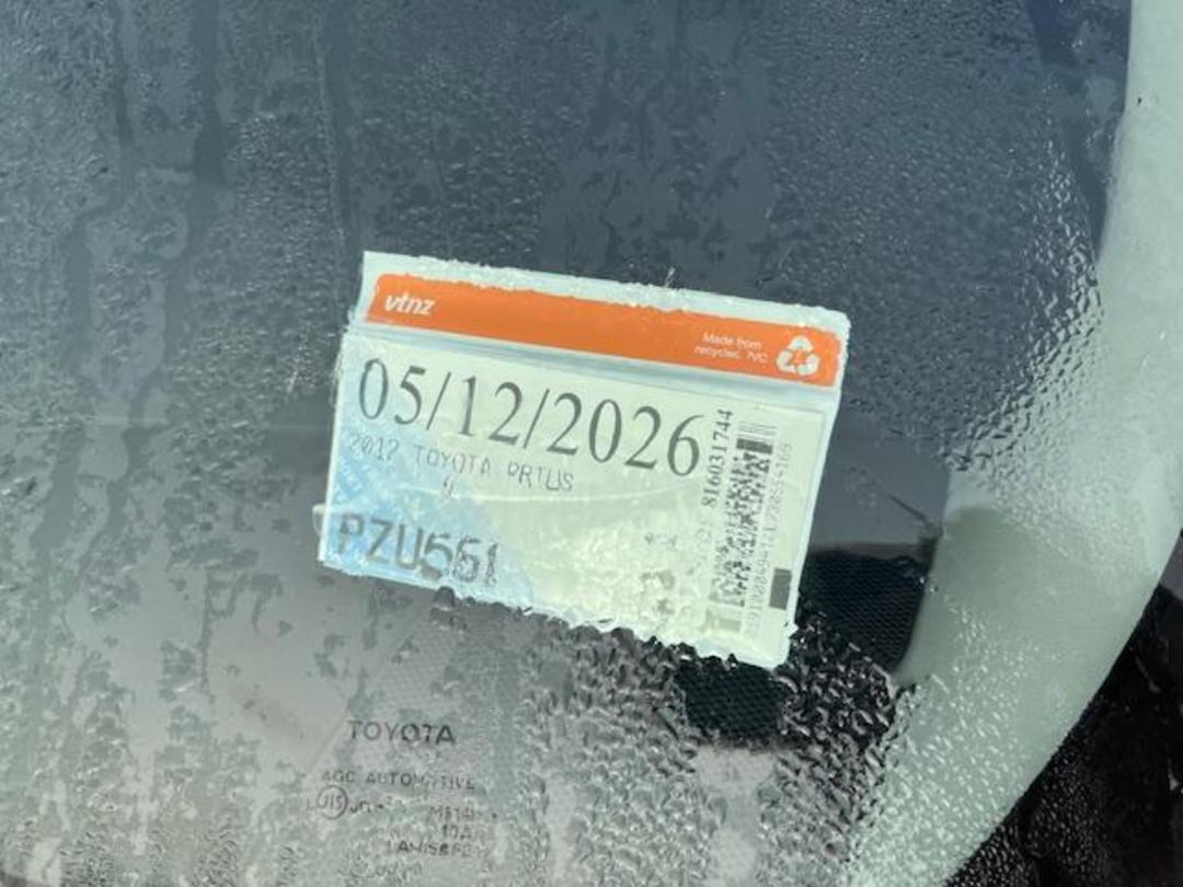 Photo '9' of Toyota Prius