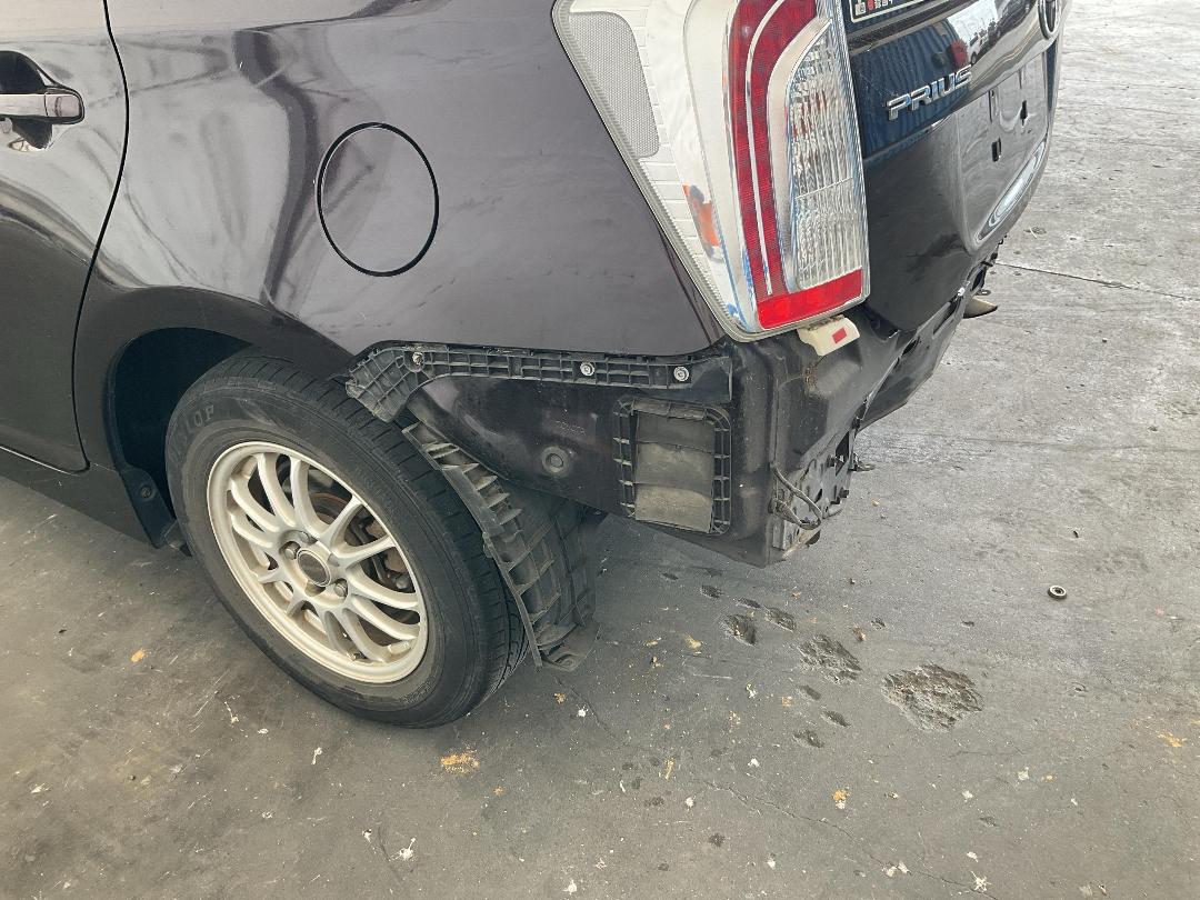 Photo '11' of Toyota Prius