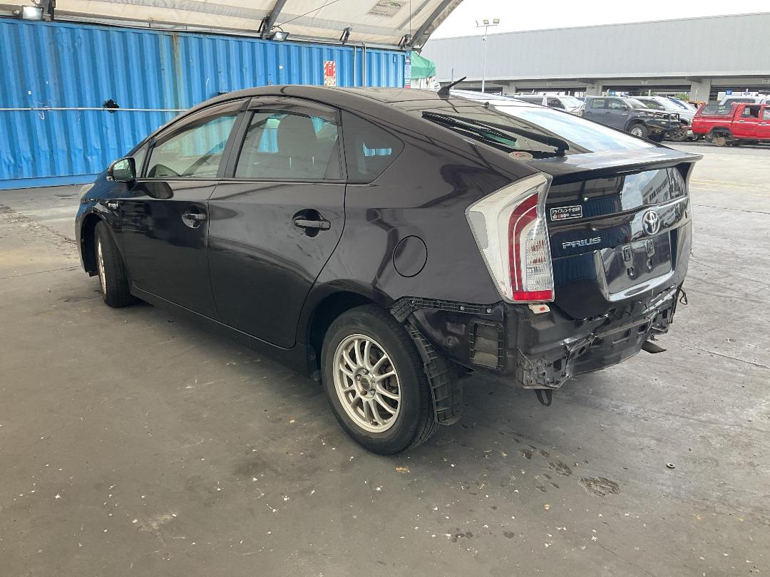 Photo '12' of Toyota Prius