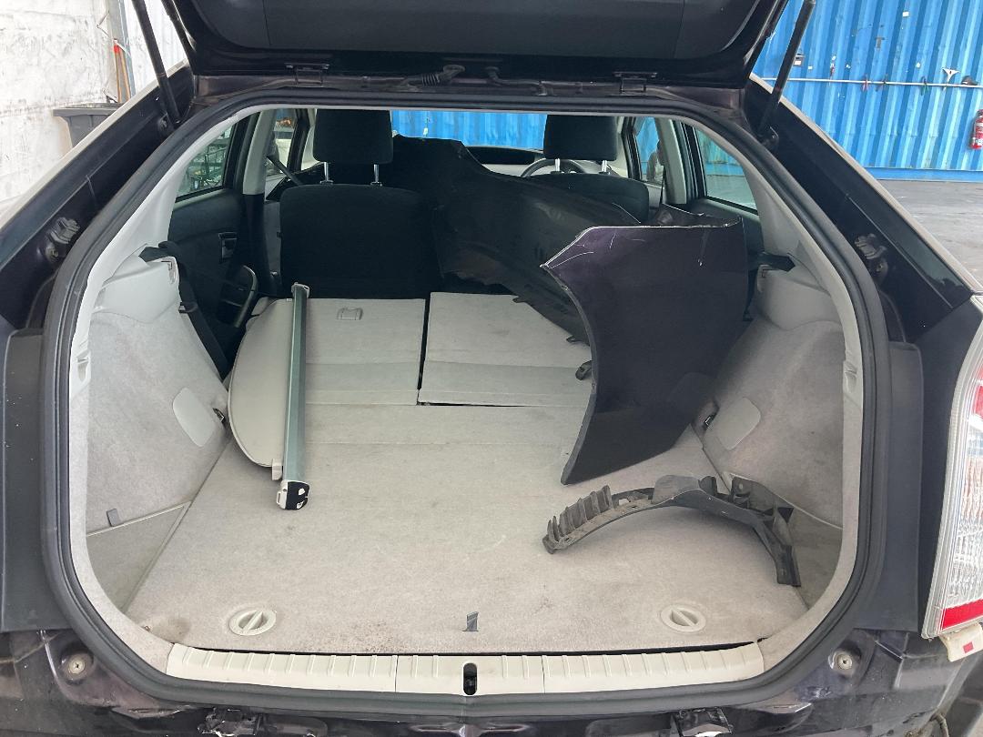 Photo '15' of Toyota Prius