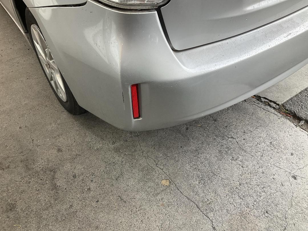 Photo '16' of Toyota Prius Alpha