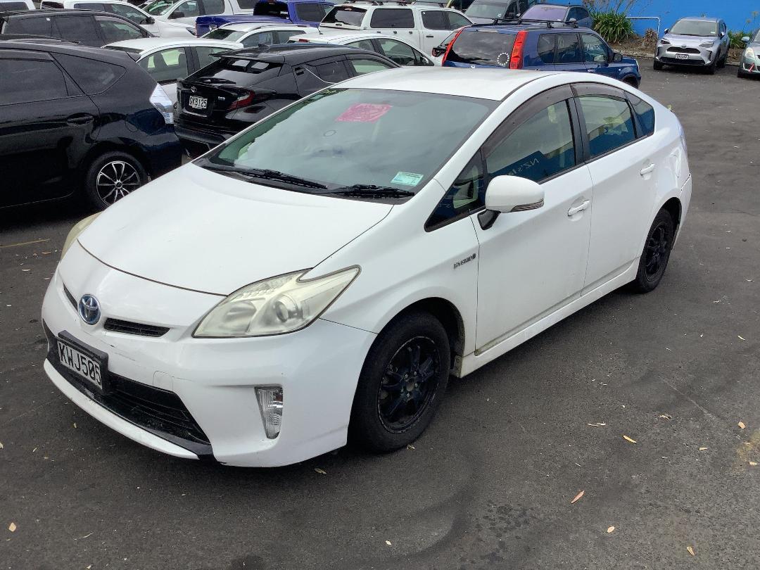 Photo '2' of Toyota Prius