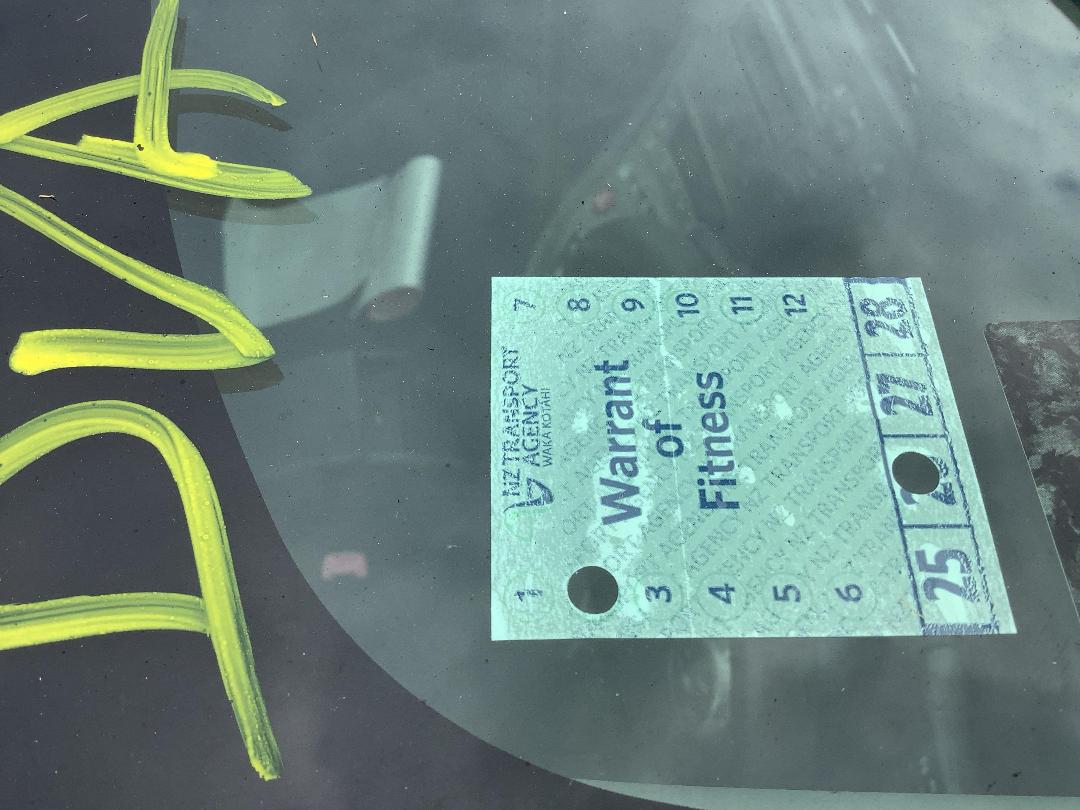 Photo '9' of Toyota Prius