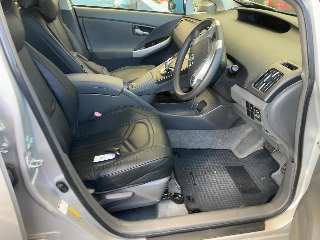 Photo '20' of Toyota Prius Hybrid