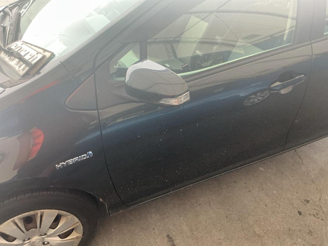 Photo '7' of Toyota Prius C