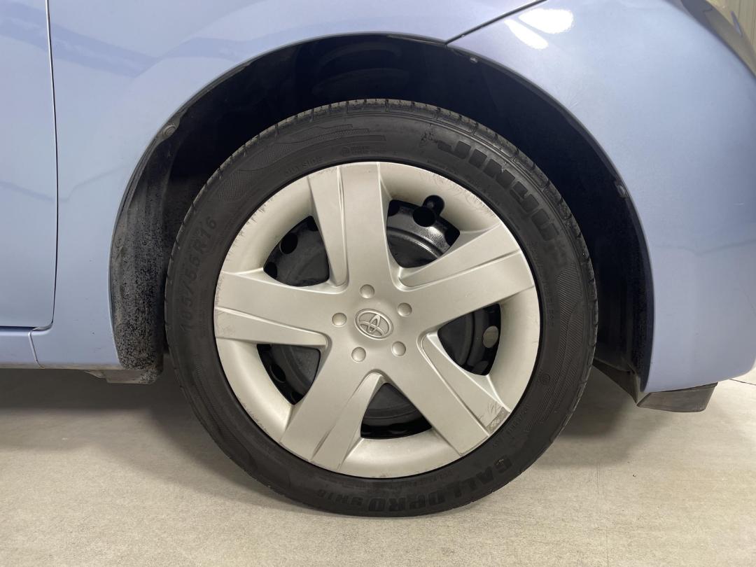 Photo '9' of Toyota Ractis Photo '9' of Toyota Ractis