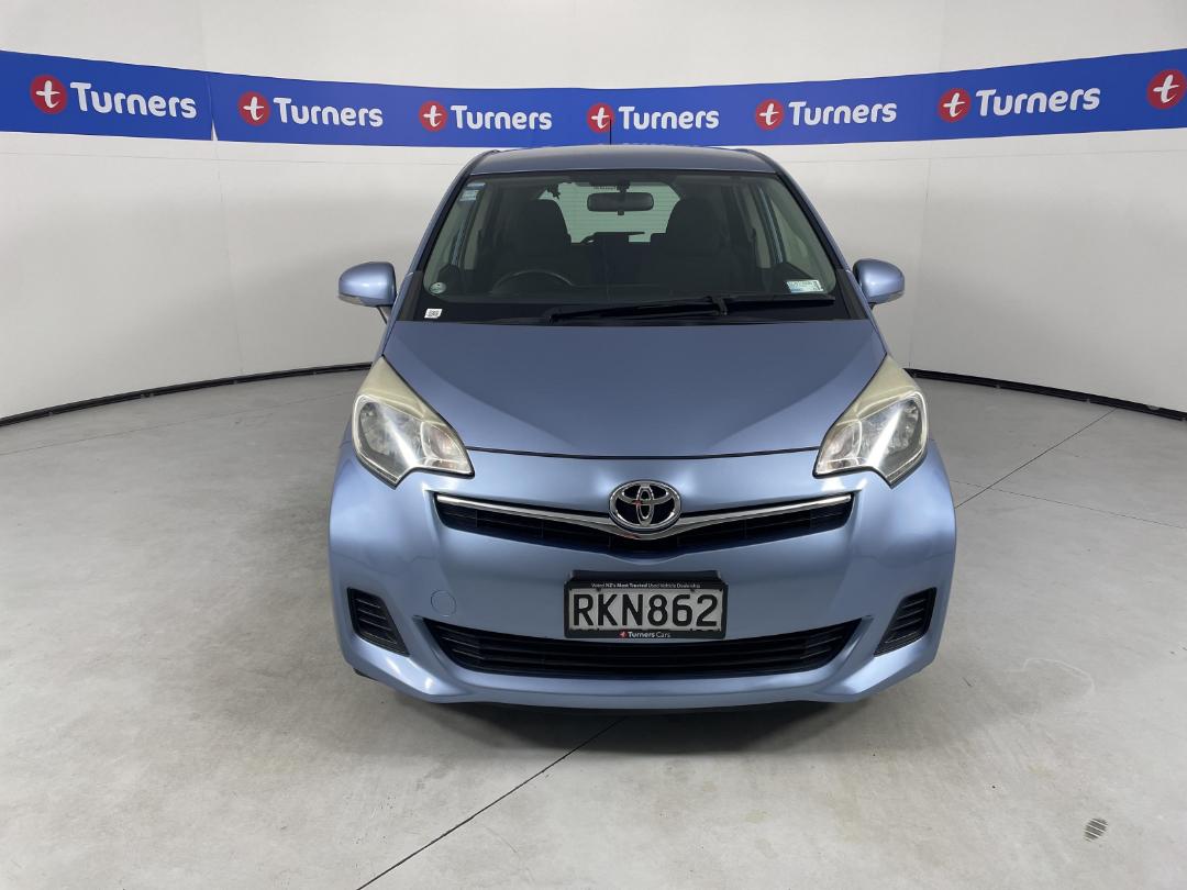 Photo '2' of Toyota Ractis Photo '2' of Toyota Ractis