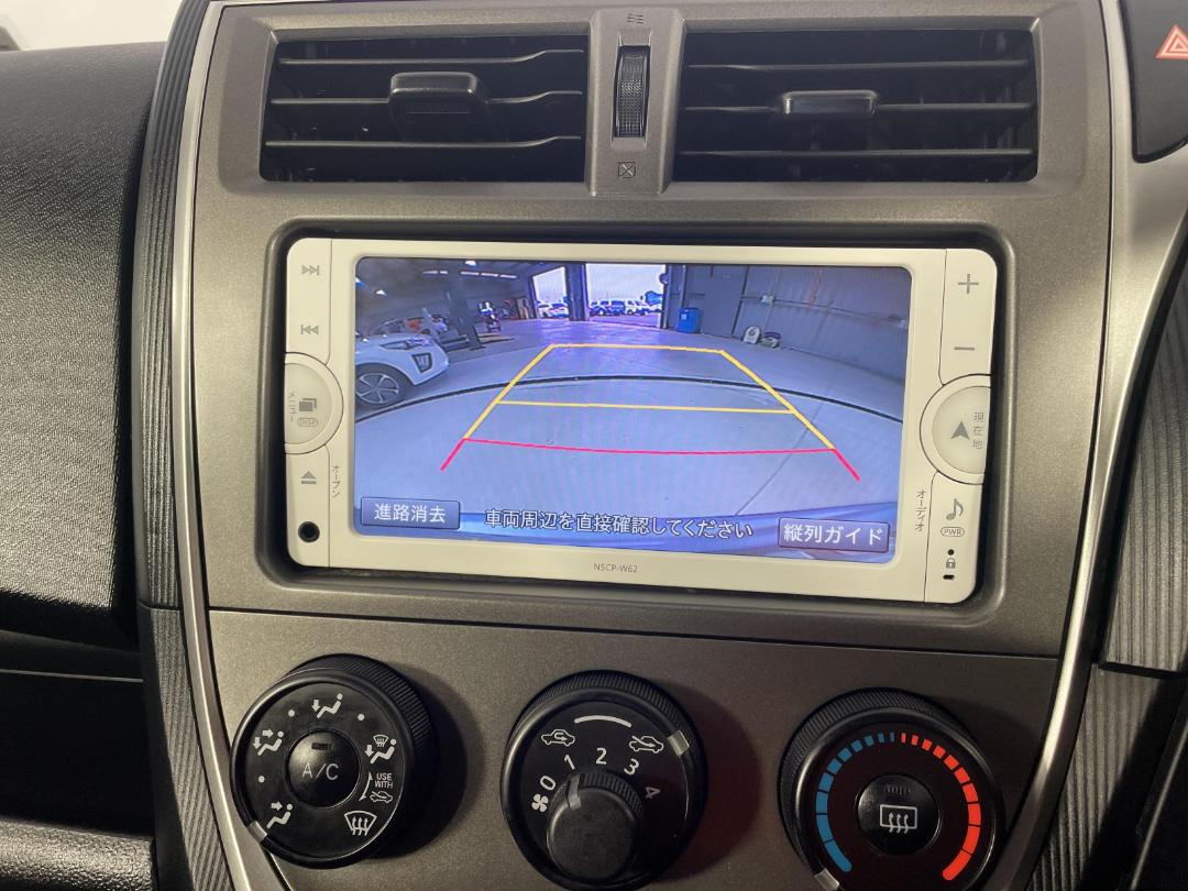 Photo '23' of Toyota Ractis Photo '23' of Toyota Ractis