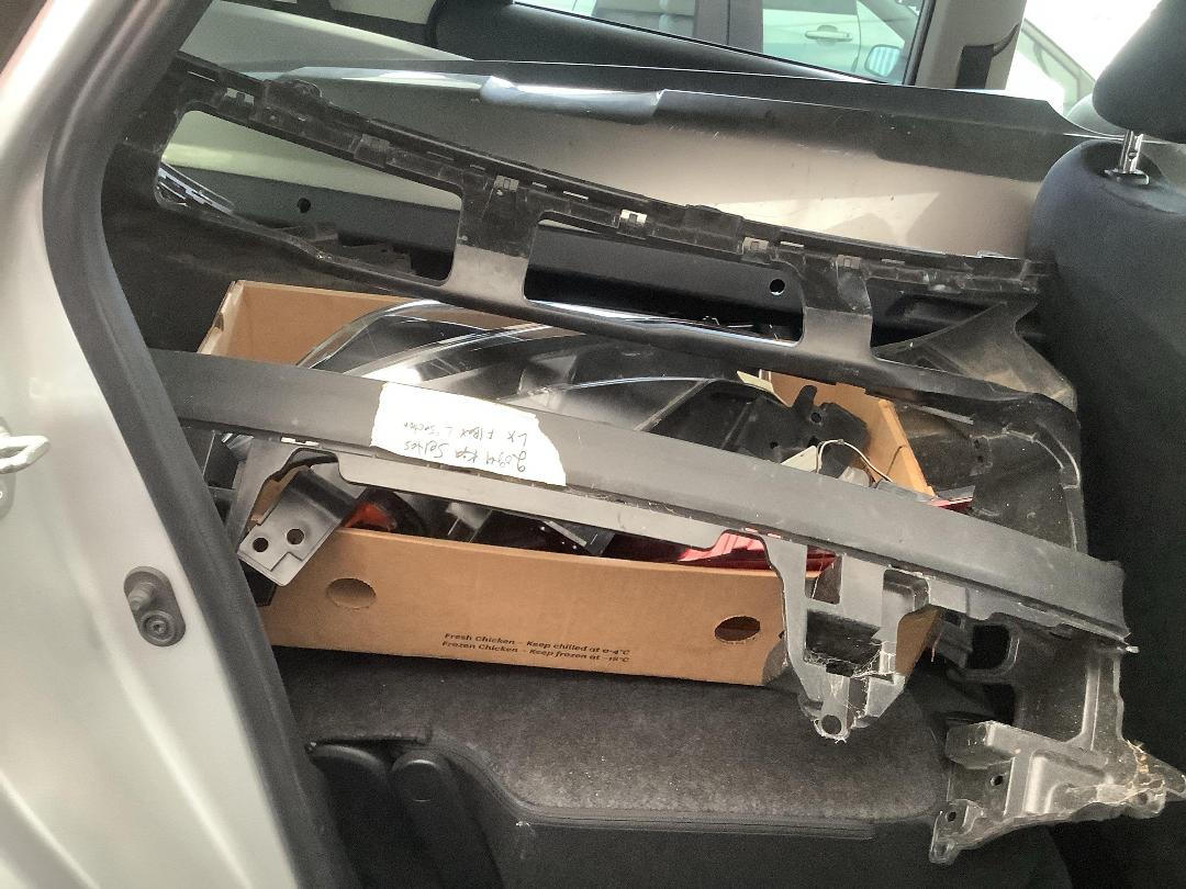 Photo '8' of Toyota Ractis Photo '8' of Toyota Ractis