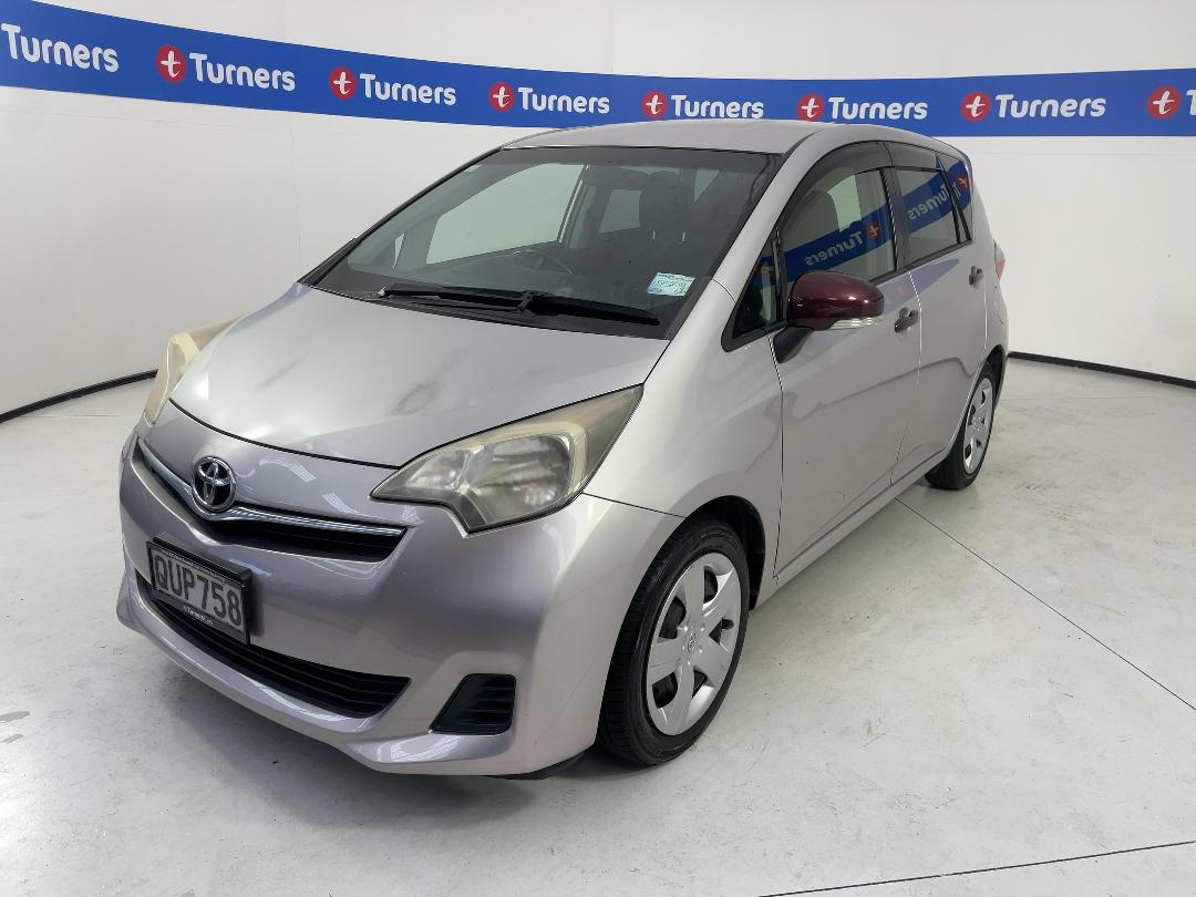 Photo '4' of Toyota Ractis Photo '4' of Toyota Ractis