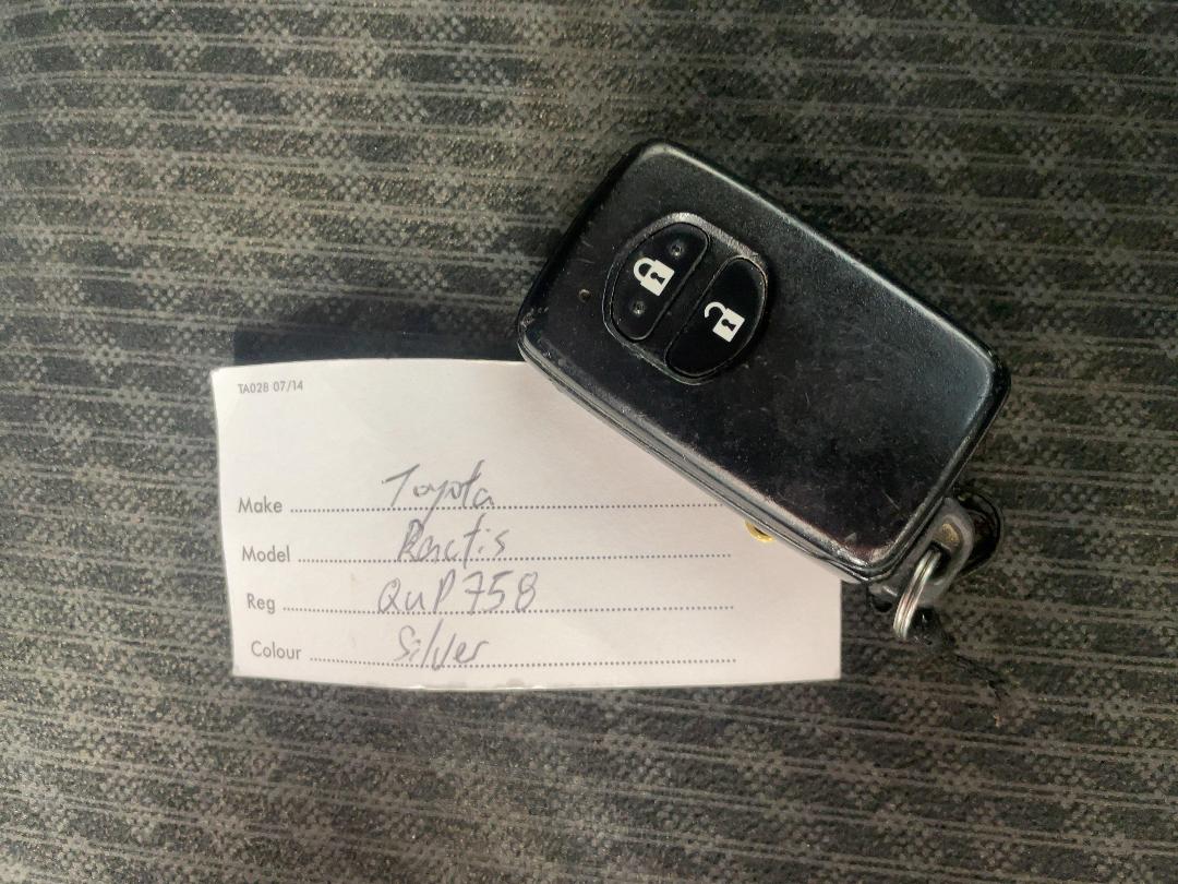 Photo '22' of Toyota Ractis Photo '22' of Toyota Ractis