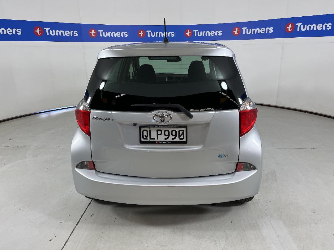 Photo '6' of Toyota Ractis