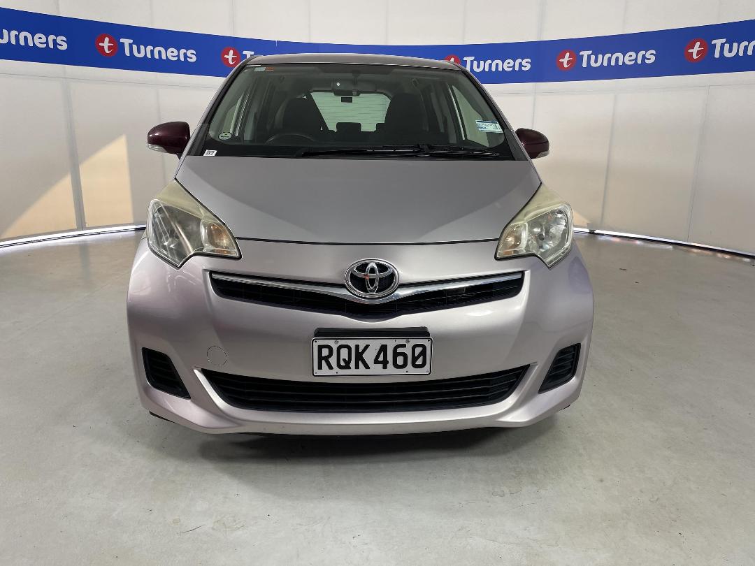 Photo '2' of Toyota Ractis