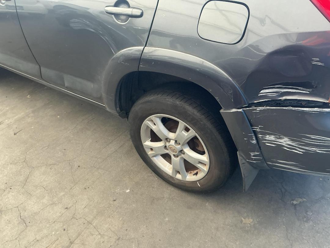 Photo '12' of Toyota Rav4 LTD