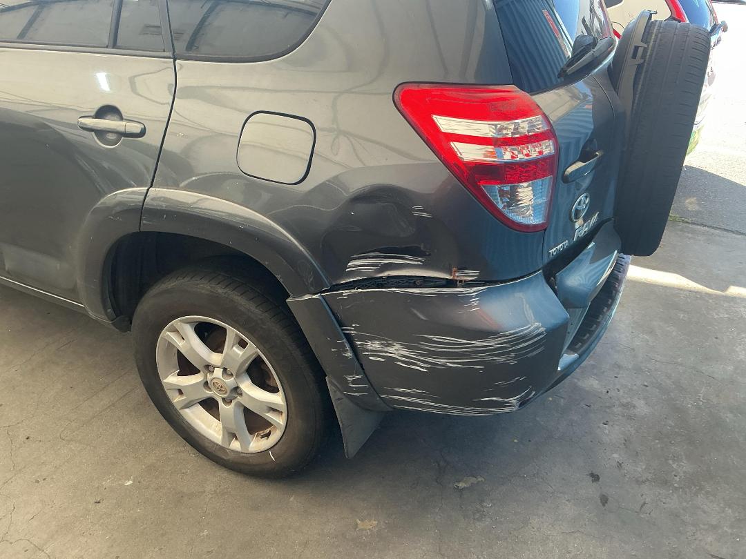 Photo '13' of Toyota Rav4 LTD