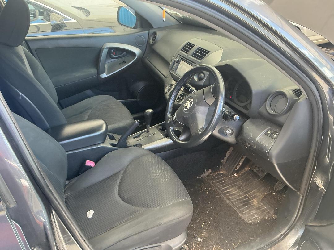 Photo '22' of Toyota Rav4 LTD