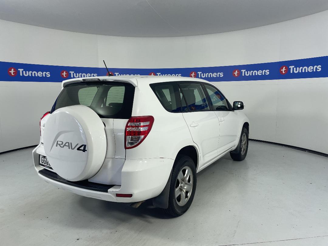 Photo '7' of Toyota Rav4 Photo '7' of Toyota Rav4