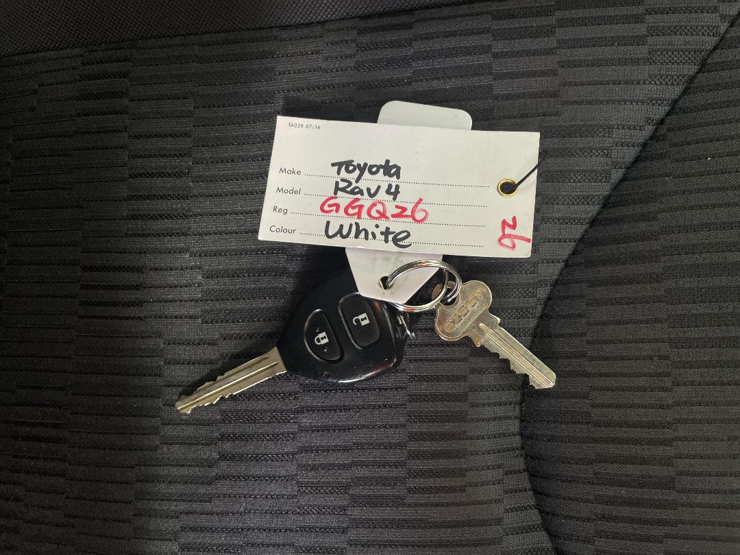 Photo '22' of Toyota Rav4 Photo '22' of Toyota Rav4