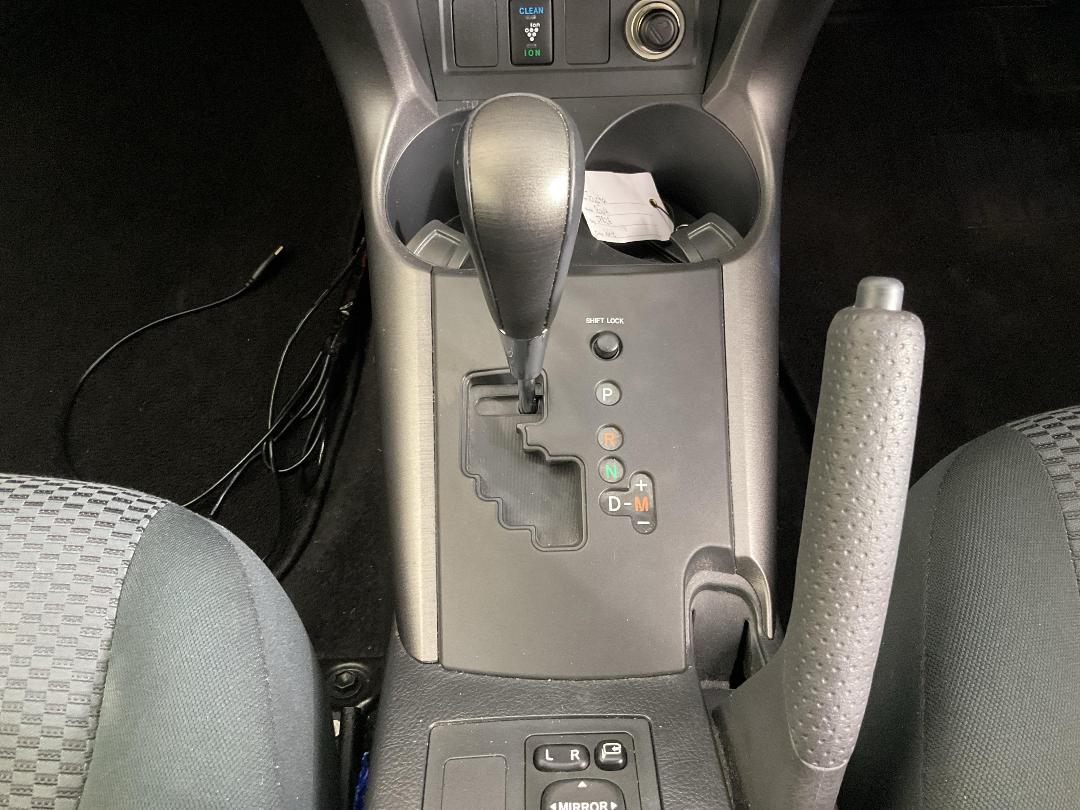 Photo '18' of Toyota Rav4 Photo '18' of Toyota Rav4