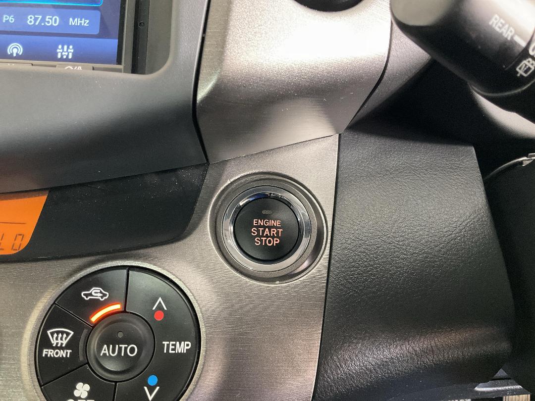 Photo '27' of Toyota Rav4 Photo '27' of Toyota Rav4