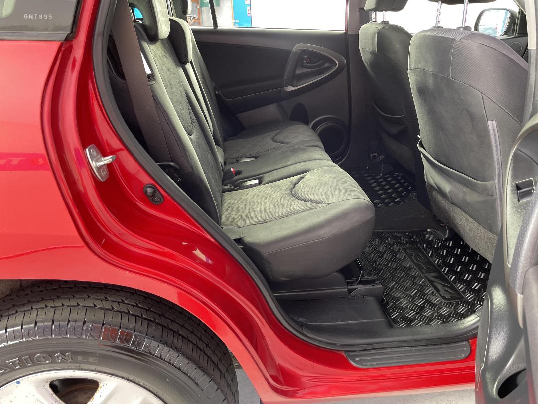 Photo '20' of Toyota Rav4 Photo '20' of Toyota Rav4