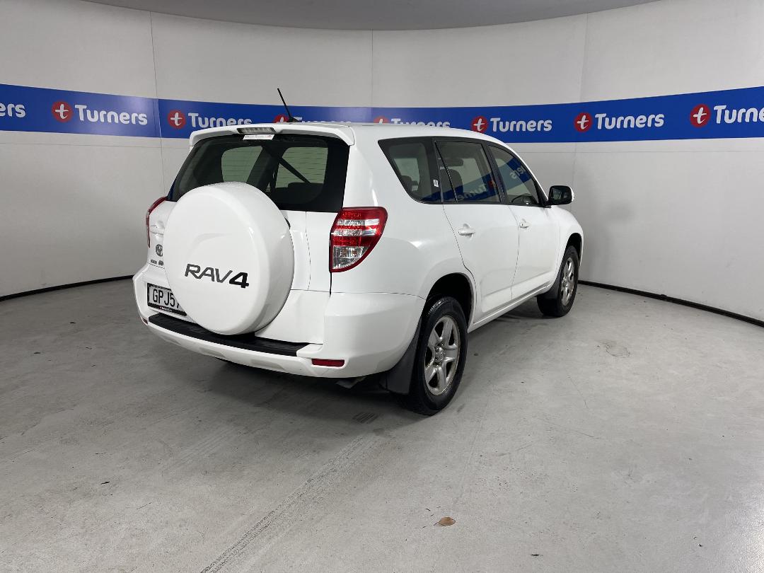 Photo '7' of Toyota Rav4