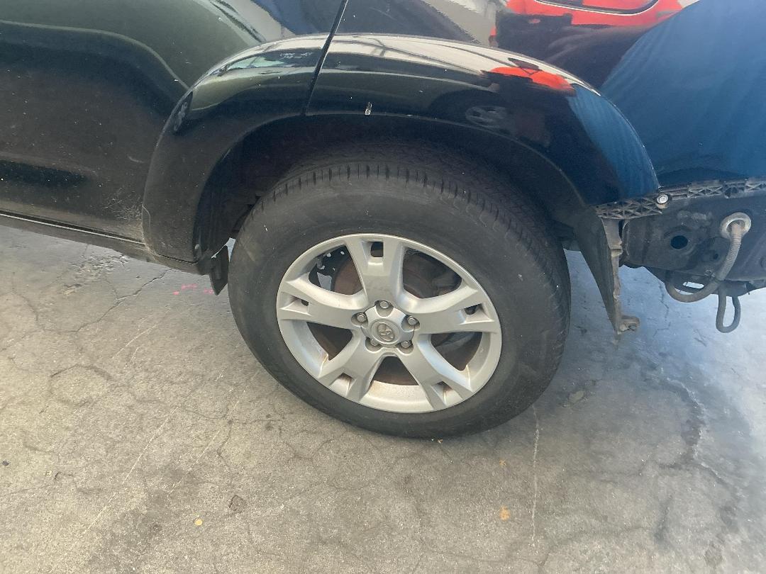 Photo '11' of Toyota Rav4 LTD Photo '11' of Toyota Rav4 LTD