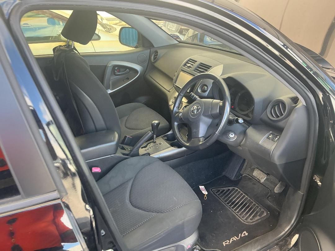 Photo '22' of Toyota Rav4 LTD Photo '22' of Toyota Rav4 LTD