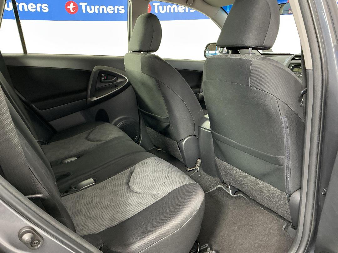 Photo '20' of Toyota Rav4