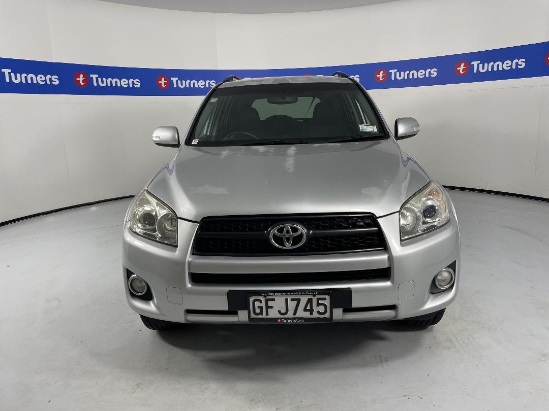 Photo '2' of Toyota Rav4