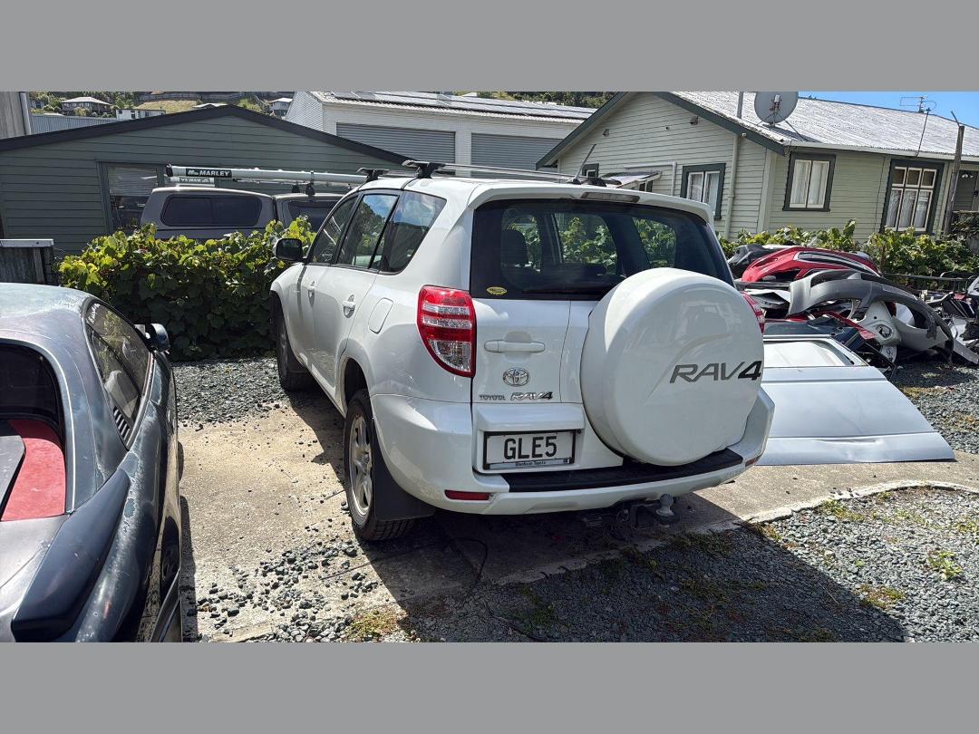 Photo '6' of Toyota Rav4 5A
